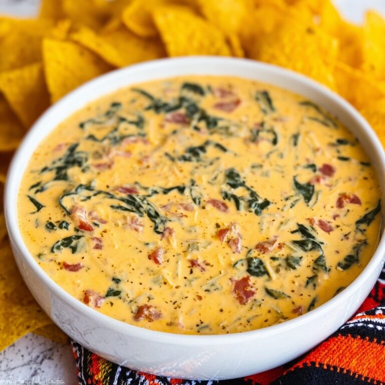 Easy Spinach Queso Recipe