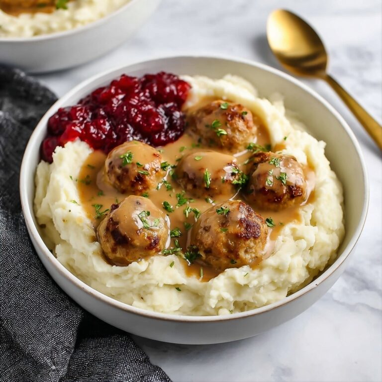 Chicken Swedish Meatballs in Creamy Gravy Recipe